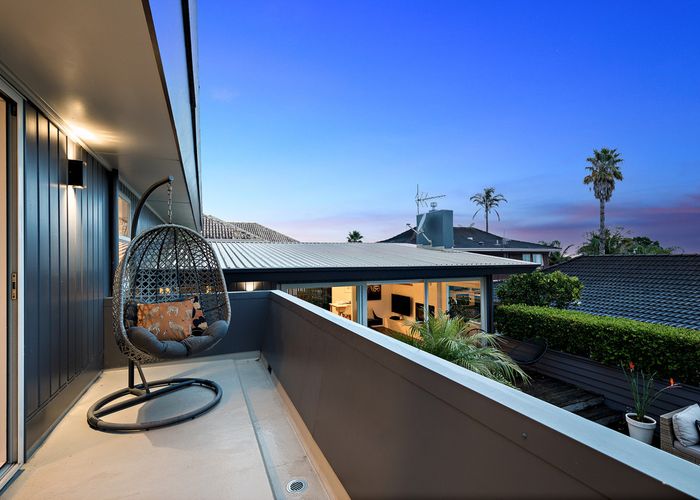  at 1/69 Seaview Road, Castor Bay, Auckland