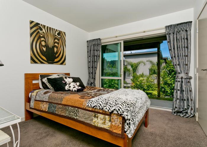  at 10 Treetops Way, Bayview, Auckland