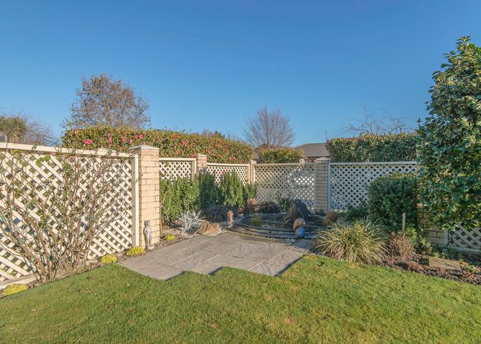  at 16 Avon Gate, Russley, Christchurch