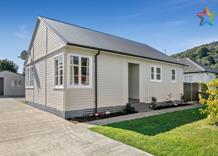  at 9 Rumgay Street, Fairfield, Lower Hutt