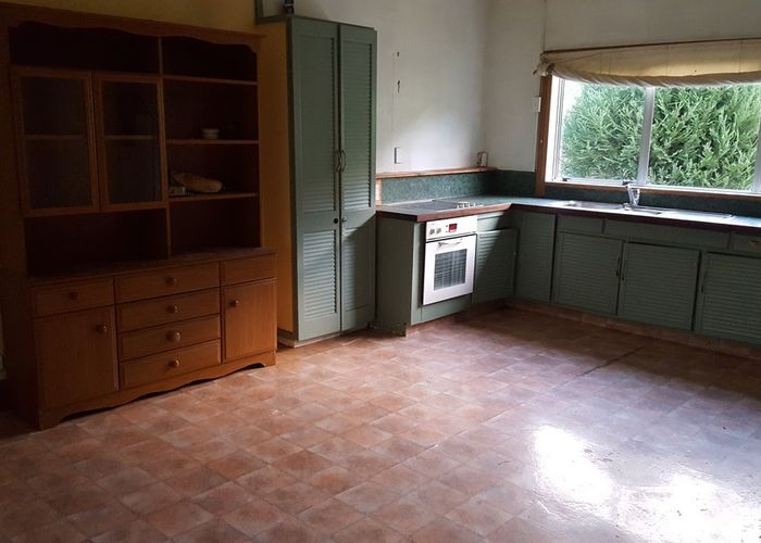  at 1110 Horeke Road, Horeke