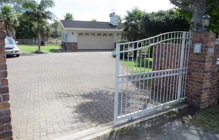 at 142 Airfield Road, Papakura