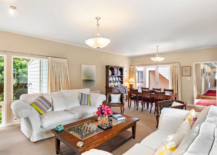  at 9 Agra Crescent, Khandallah, Wellington