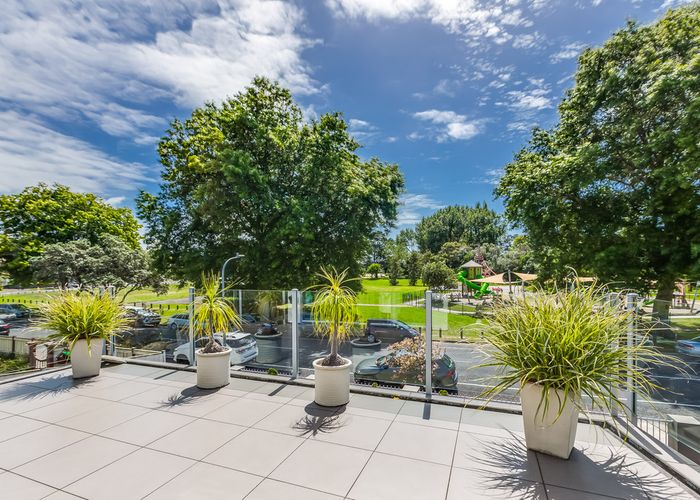 at 81 Baddeley Avenue, Kohimarama, Auckland