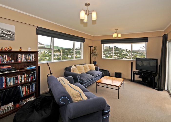  at 38 Turville Crescent, Newlands, Wellington