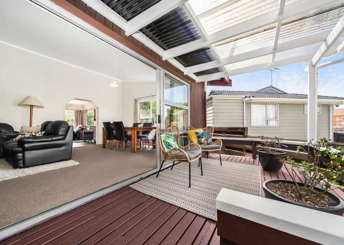 at 9 Pinehurst Place, Wattle Downs, Auckland