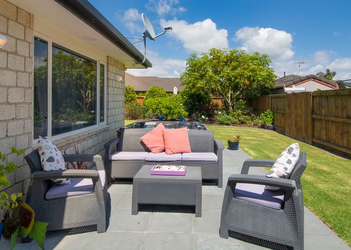  at 18 Rota Close, Papamoa Beach, Papamoa