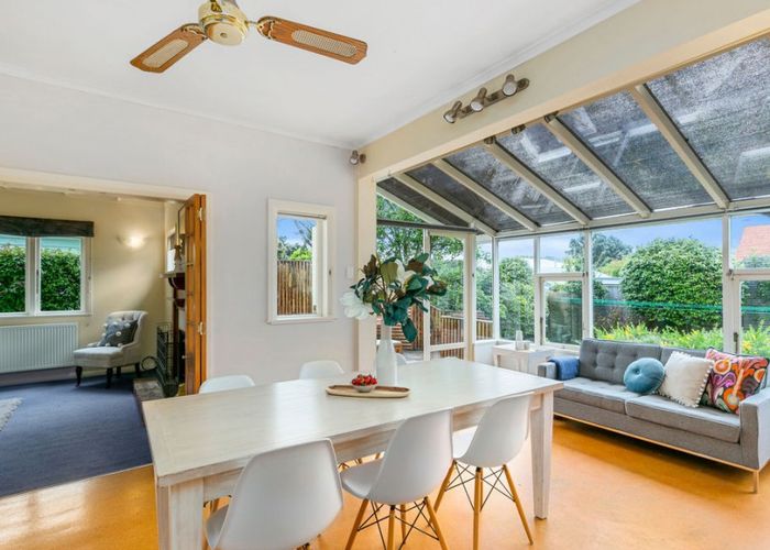  at 18 Plymouth Street, Karori, Wellington