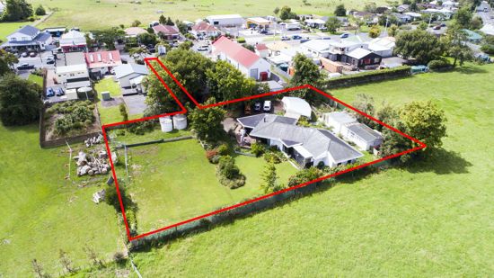  at 11 Papakura-Clevedon Road, Papakura