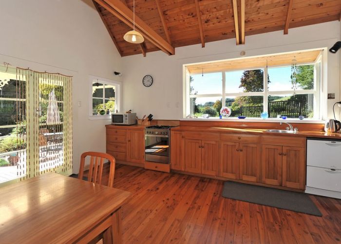 at 487 Thorpe-Orinoco Road, Thorpe