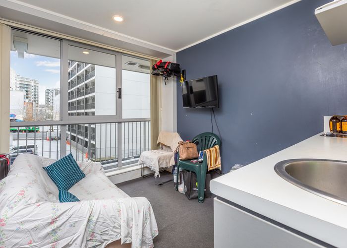  at 415/72 Nelson Street, Auckland Central, Auckland