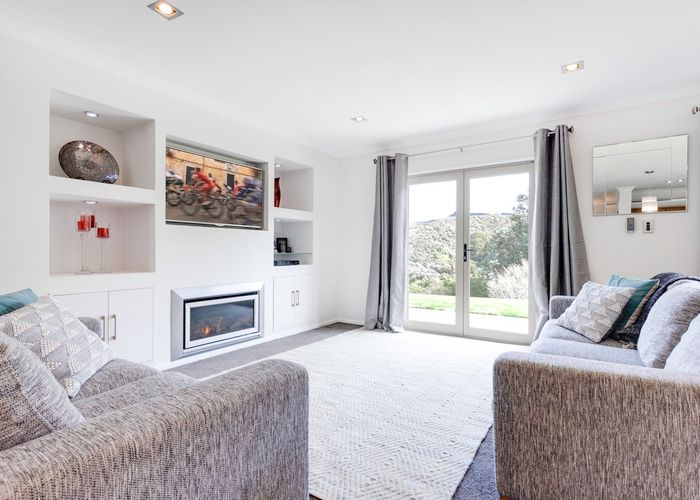  at 73 Kirton Drive, Riverstone Terraces, Upper Hutt