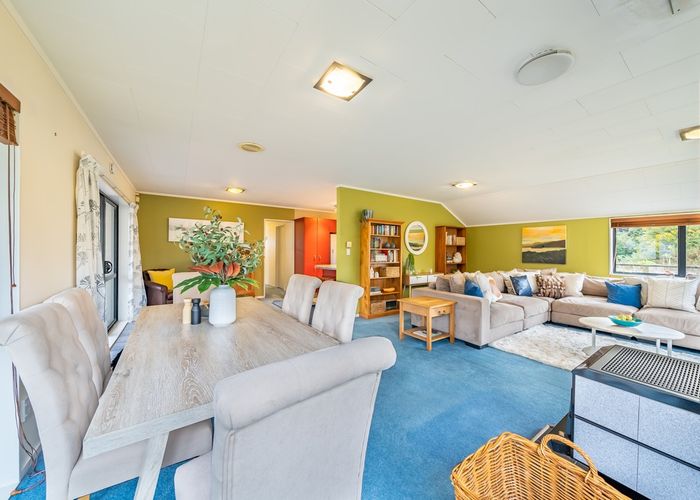  at 165 Tirohanga Road, Tirohanga, Lower Hutt