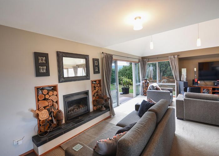  at 12 Grey Street, Allanton, Mosgiel