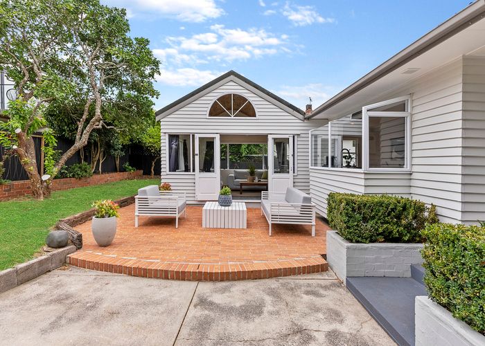  at 98 Ireland Road, Mount Wellington, Auckland