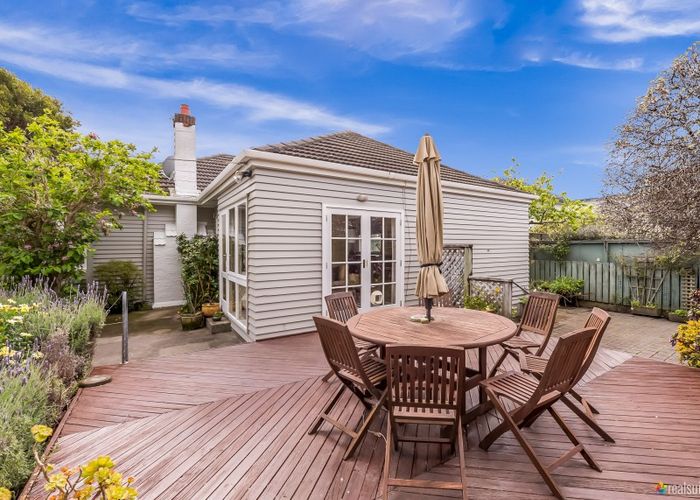  at 32 Hinau Street, Woburn, Lower Hutt
