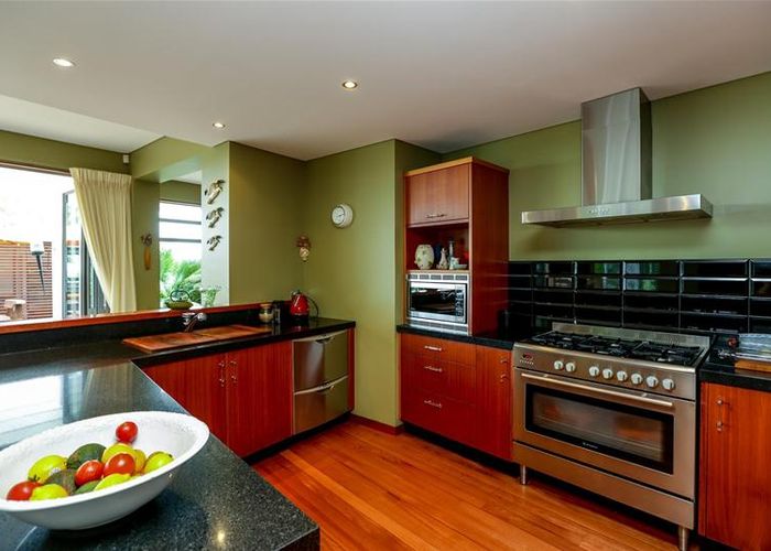  at 531 South Road, Omata, New Plymouth