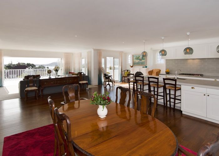  at 9 Canterbury Place, Parnell, Auckland