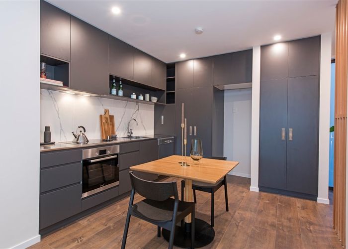  at 4/2 Second Avenue, Kingsland, Auckland