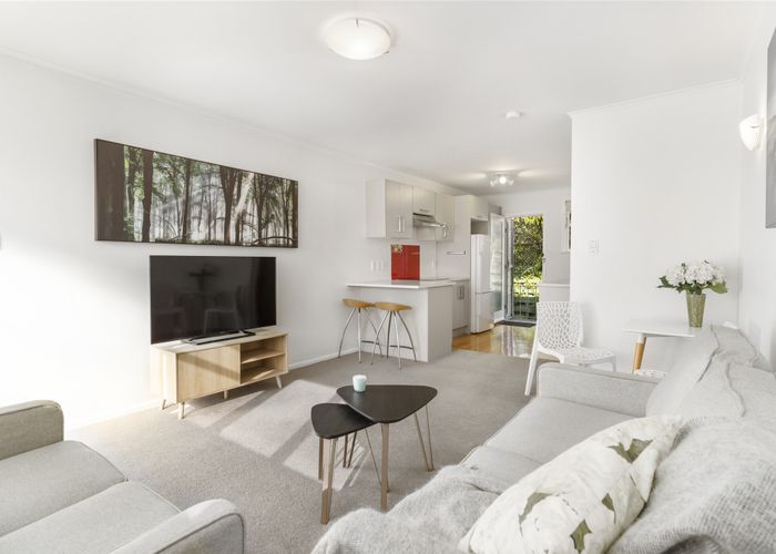  at 1/60 Michaels Avenue, Ellerslie, Auckland