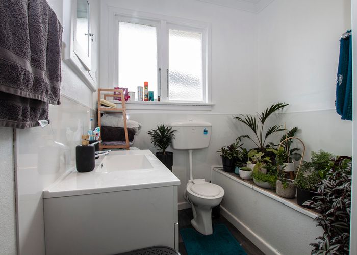  at 15 Lansdowne Street, Strathern, Invercargill