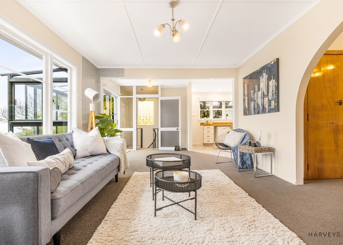  at 17 Phillip Avenue, Glen Eden, Auckland