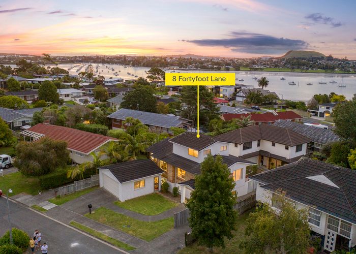  at 8 Fortyfoot Lane, Sunnyhills, Auckland