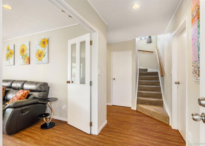  at 2/1 Emma Court, Northpark, Auckland