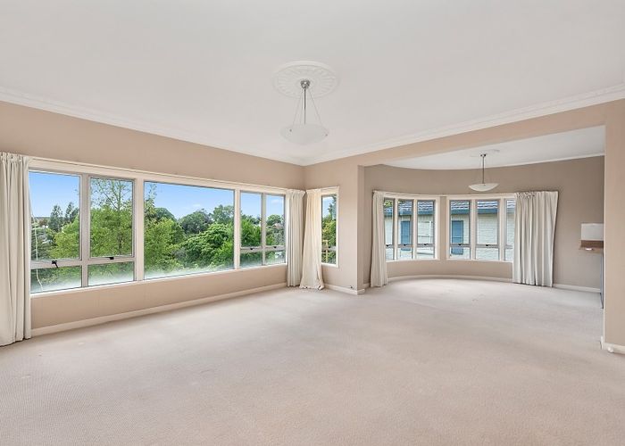  at 12 Little London Lane, Hamilton Central, Hamilton