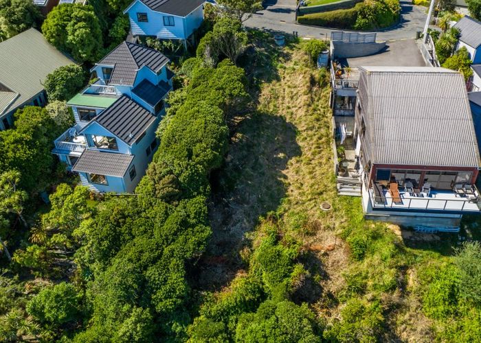  at 11 Ogilvy Terrace, Plimmerton, Porirua