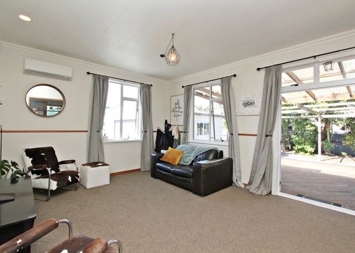  at 2/98 Thackeray Street, Napier South, Napier