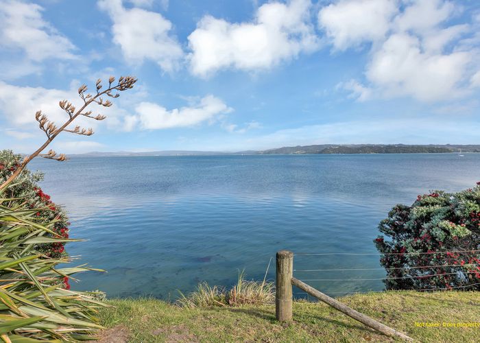  at 35 Manaia View Road, One Tree Point