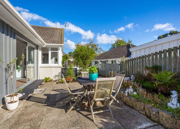  at 53 Mungavin Avenue, Ranui, Porirua