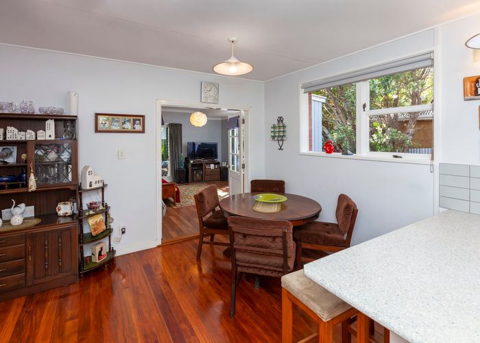  at 209 Main Road North, Otaihanga, Paraparaumu