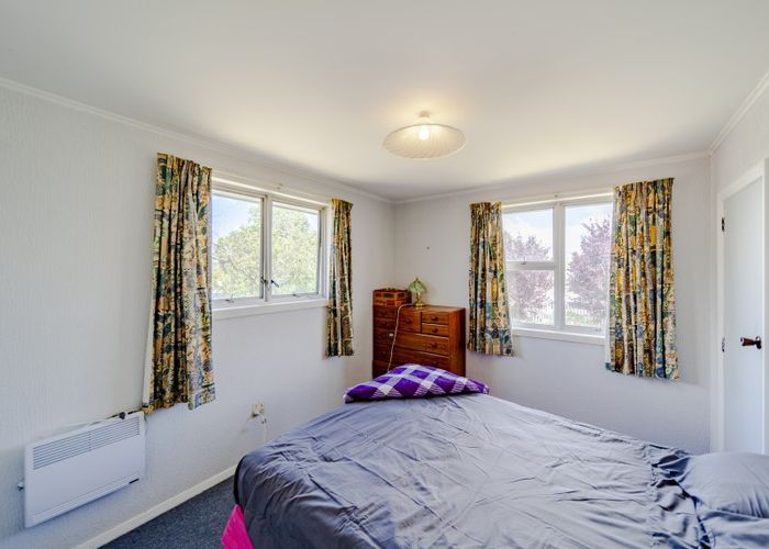  at 15 Curling Crescent, Onekawa, Napier