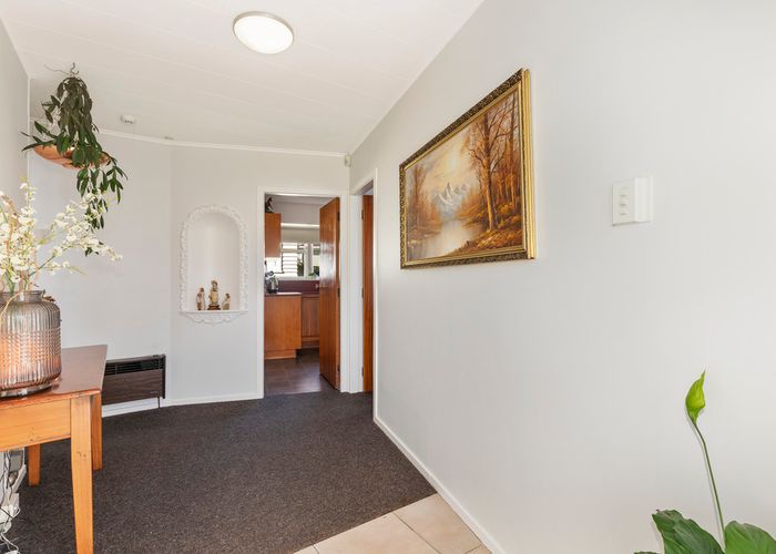  at 11 Tanekaha Street, Stokes Valley, Lower Hutt