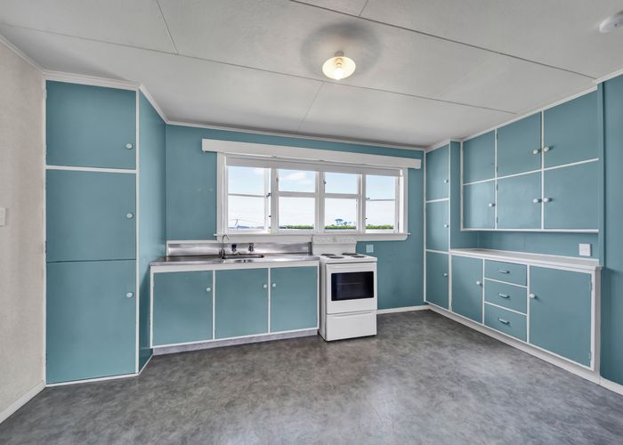  at 253 Mawhitiwhiti Road, Hawera
