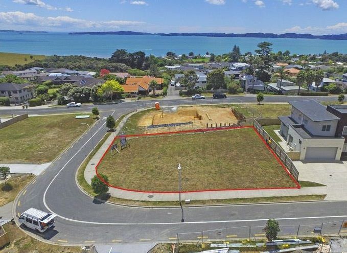  at 4 Te Makuru Lane, Maraetai, Auckland