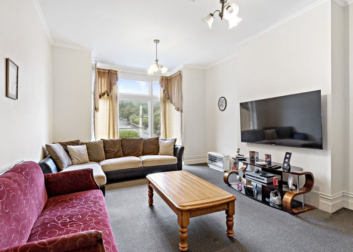  at 110 Clyde Street, Island Bay, Wellington