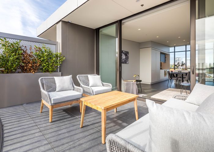  at 909/70 Sale Street, Auckland Central, Auckland