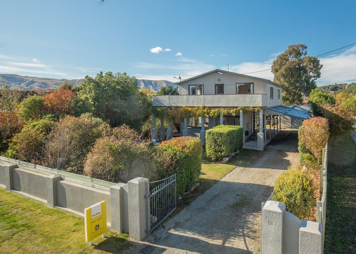 Free property data for 65 Hopkins Street, Luggate homes.co.nz