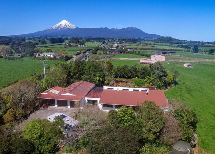  at 1042 Carrington Road, Hurworth, New Plymouth