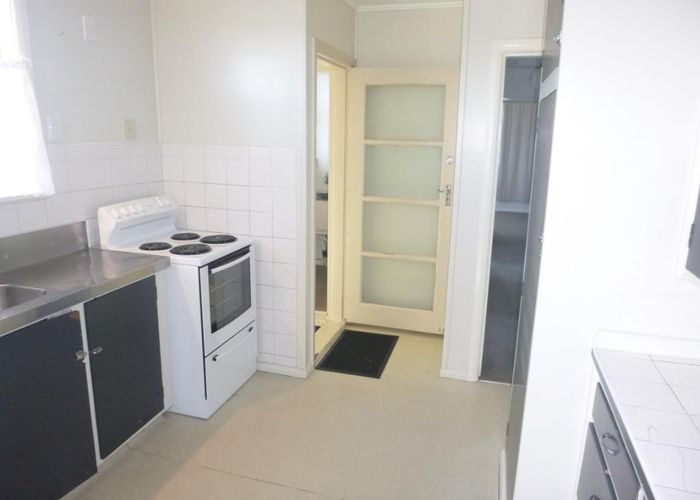  at 33 Leicester Street, Cannons Creek, Porirua