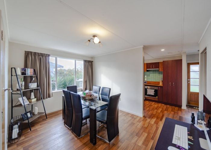  at 5 Robinson Crescent, Tamatea, Napier
