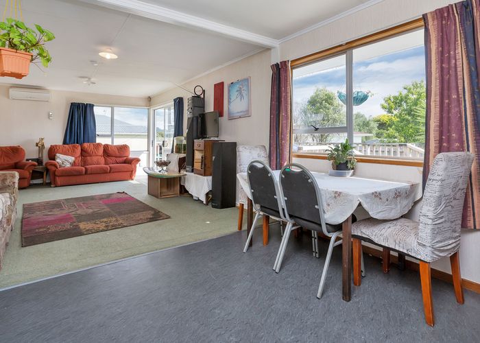  at 4 Paramount Parade, Tikipunga, Whangarei