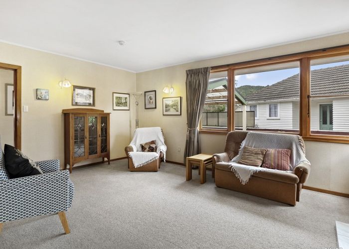  at 6 Tennyson Street, Trentham, Upper Hutt