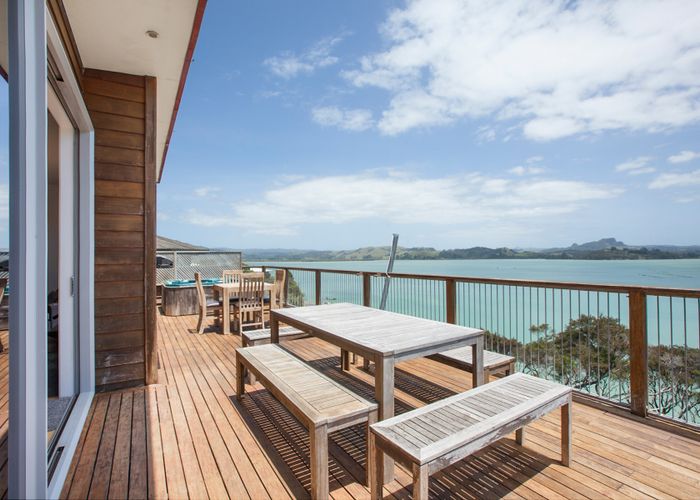  at 28 Kent Street, Whangaroa