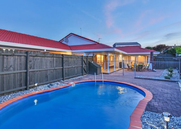  at 3 Dingwall Place, Papatoetoe, Auckland