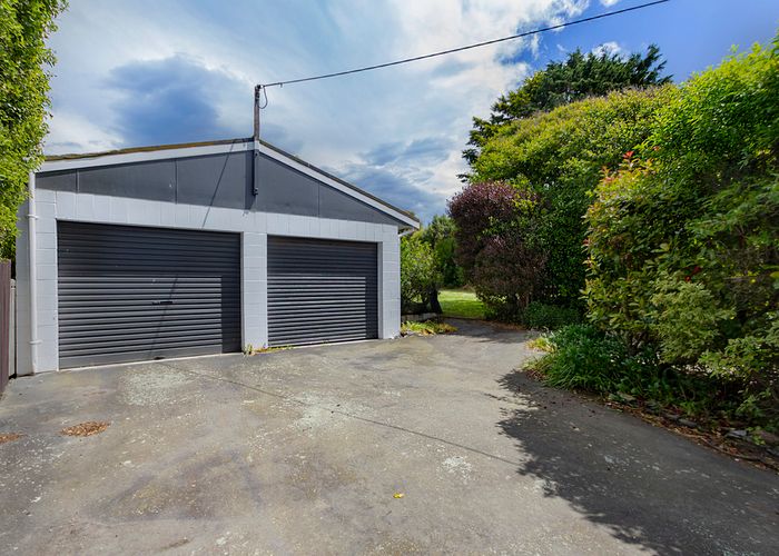  at 16 Harbour Terrace, Kakanui