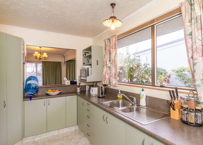  at 4/6 Cornwall Street, Hutt Central, Lower Hutt